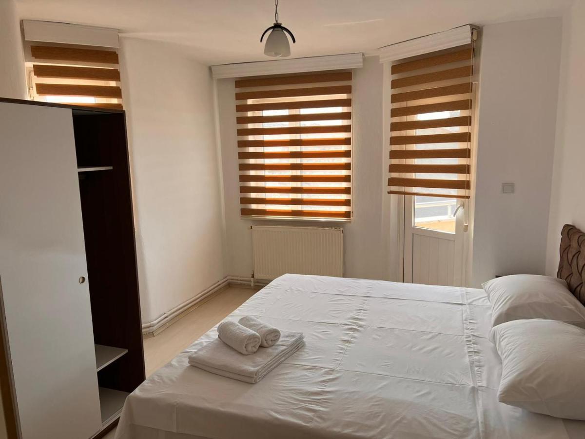 Royal Bby Apart Otel Горукле Экстерьер фото