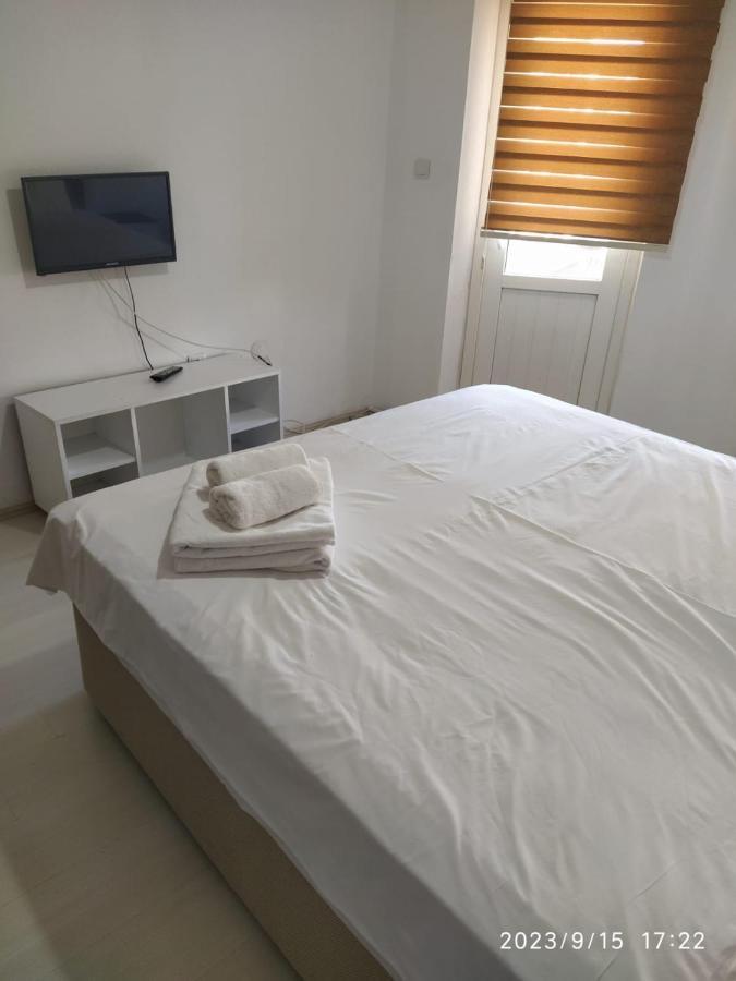 Royal Bby Apart Otel Горукле Экстерьер фото