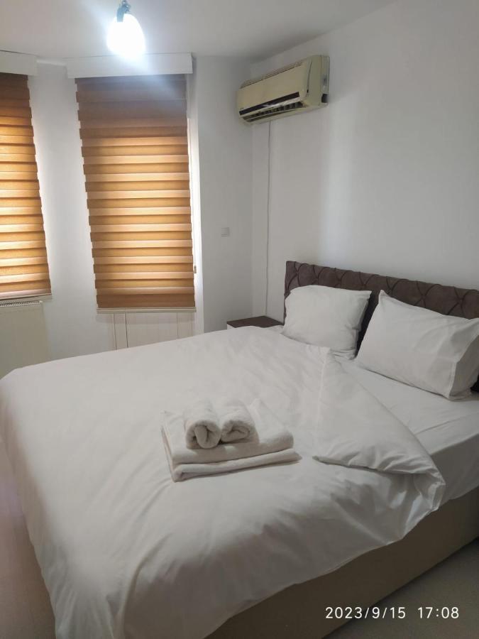 Royal Bby Apart Otel Горукле Экстерьер фото